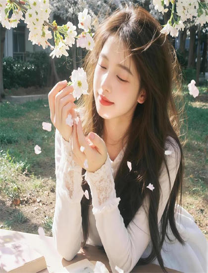 发现《我的女友2000岁》：未被注意的细节与意义，特别收录